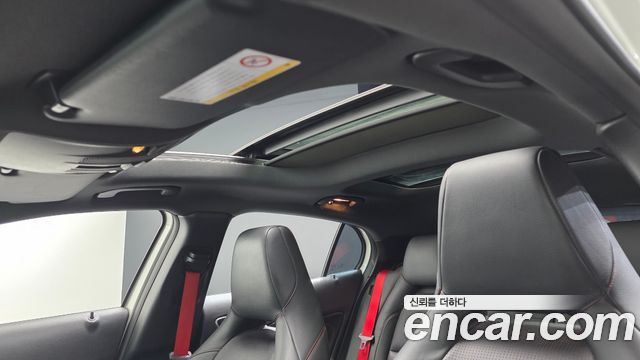 Mercedes-Benz GLA-Class GLA45 AMG 4MATIC
