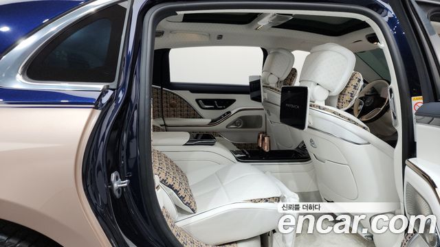 Mercedes-Benz S-Class Maybach S680 4MATIC Haute Vouture Edition