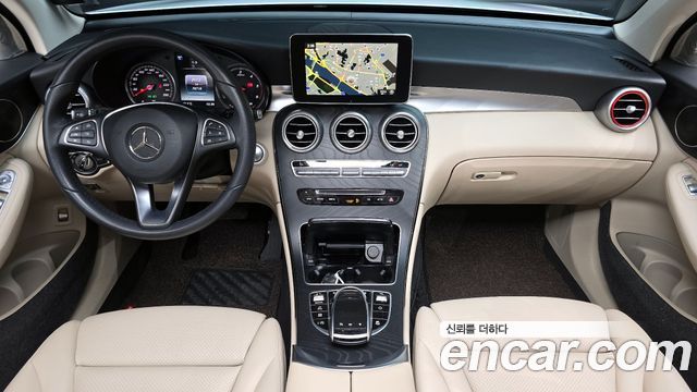 Mercedes-Benz GLC-Class GLC220 d 4MATIC