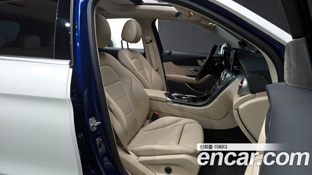 Mercedes-Benz GLC-Class GLC220 d 4MATIC