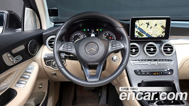 Mercedes-Benz GLC-Class GLC220 d 4MATIC