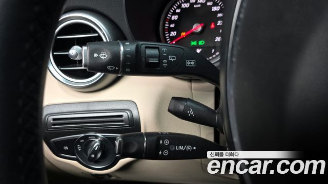 Mercedes-Benz GLC-Class GLC220 d 4MATIC