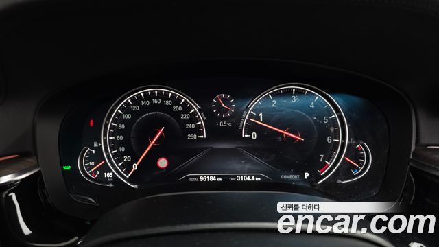 BMW 5-Series 530i xDrive Luxury Plus