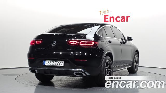 Mercedes-Benz GLC-Class GCL300 4MATIC Coupe