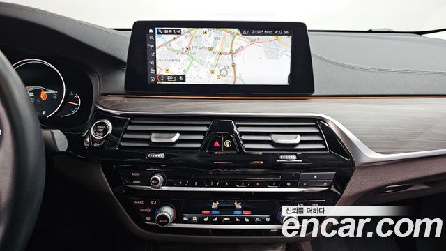 BMW Gran Turismo 640i xDrive Luxury