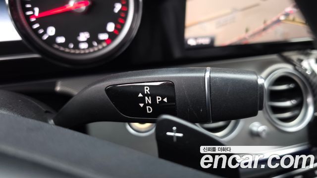 Mercedes-Benz E-Class E200 Avantgarde