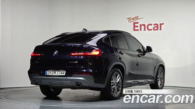 BMW X4 xDrive20i M Sports X Onlile Exclusive Edition