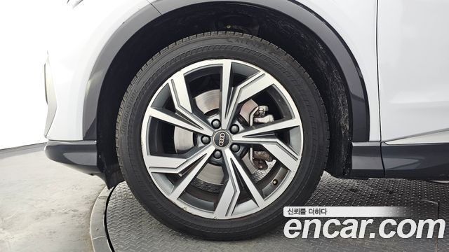 Audi Q4 e-tron 40 Premium Sportback