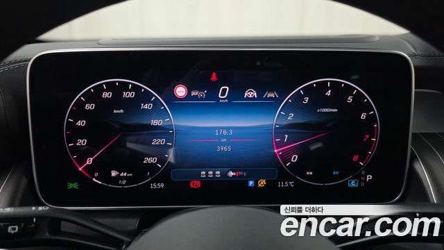 Mercedes-Benz GLC-Class GLC300 4MATIC AMG Line