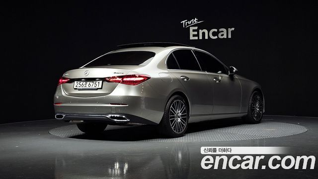 Mercedes-Benz C-Class C200 4MATIC Avantgarde