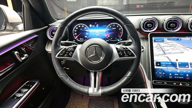 Mercedes-Benz C-Class C200 4MATIC Avantgarde
