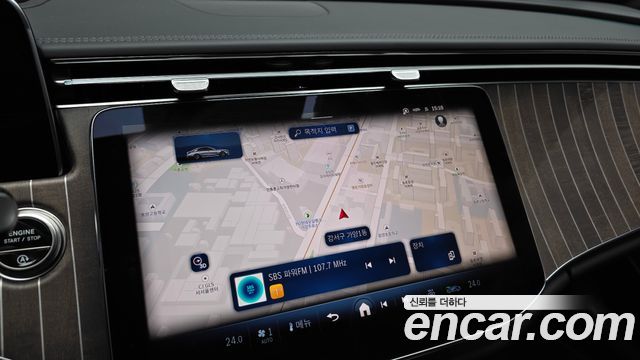 Mercedes-Benz E-Class E300 4MATIC Exclusive