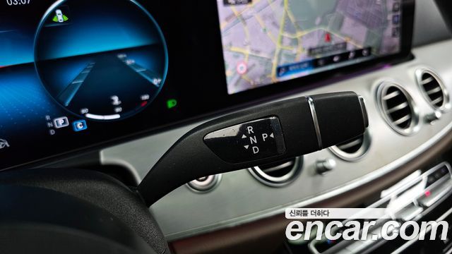 Mercedes-Benz E-Class E250 Avantgarde