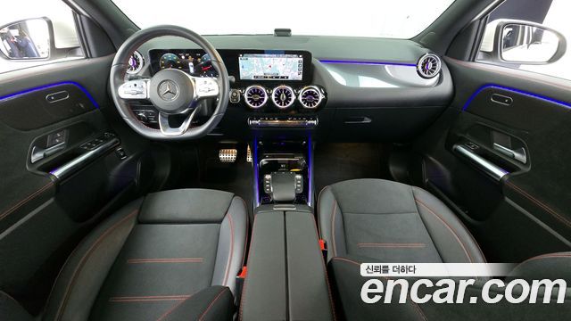 Mercedes-Benz GLA-Class GLA250 4MATIC