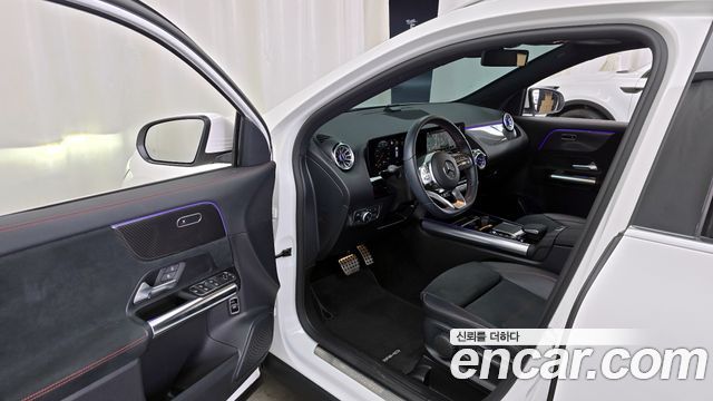 Mercedes-Benz GLA-Class GLA250 4MATIC