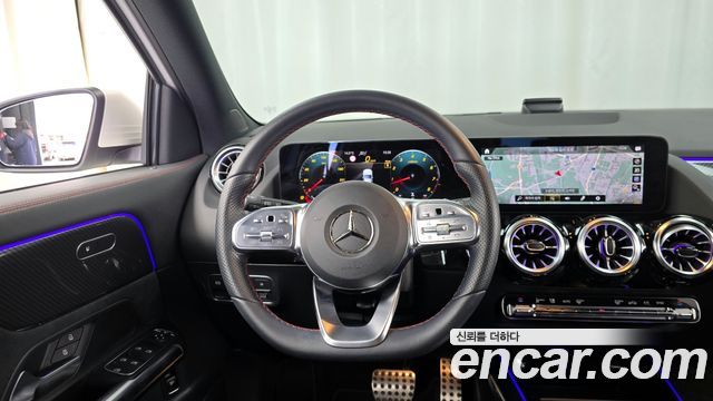 Mercedes-Benz GLA-Class GLA250 4MATIC