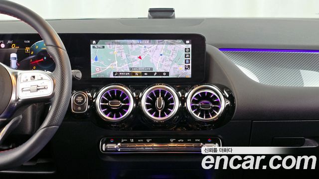 Mercedes-Benz GLA-Class GLA250 4MATIC