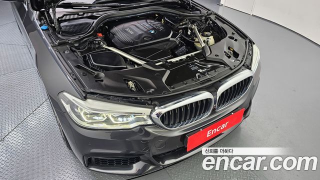BMW 5-Series 520d M Sport Package Plus