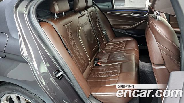 BMW 5-Series 520d M Sport Package Plus