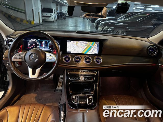 Mercedes-Benz CLS-Class CLS300d AMG Line