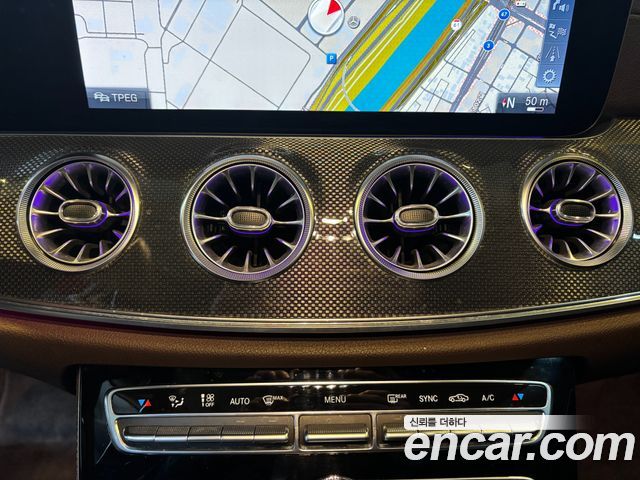 Mercedes-Benz CLS-Class CLS300d AMG Line