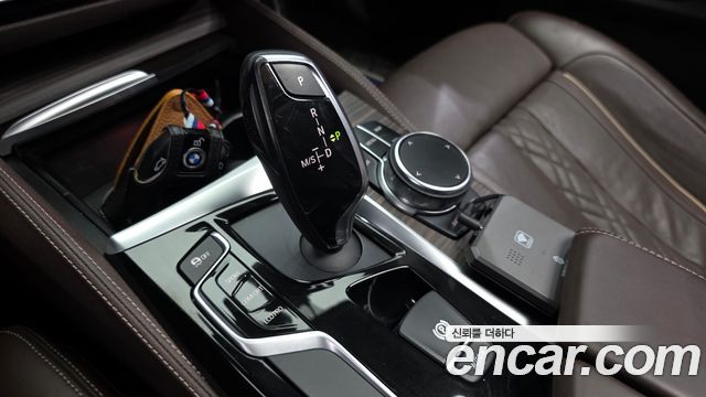 BMW 5-Series 530i xDrive Luxury Plus