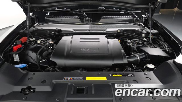 Land Rover Defender 110 P300 X-Dynamic SE