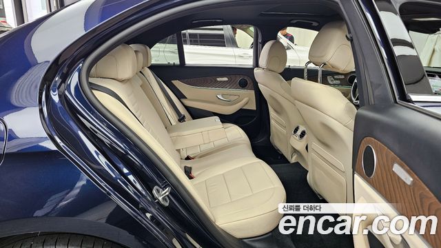 Mercedes-Benz E-Class E250 Exclusive