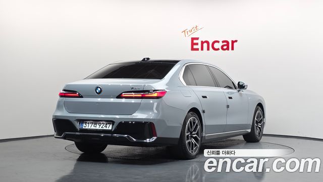 BMW 7-Series 740i sDrive M Sport