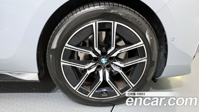 BMW 7-Series 740i sDrive M Sport