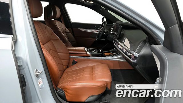 BMW 7-Series 740i sDrive M Sport