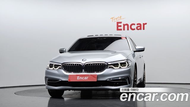 BMW 5-Series 530i xDrive Luxury Plus