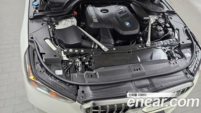 BMW 5-Series 520i