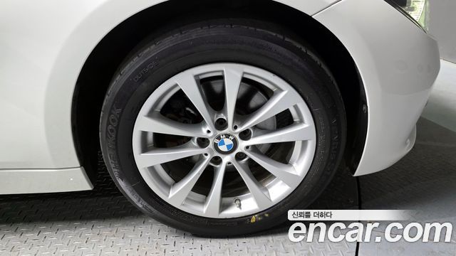 BMW 3-Series 320d