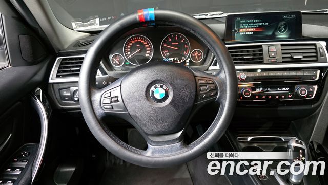 BMW 3-Series 320d