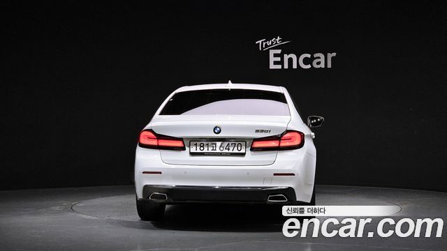 BMW 5-Series 530i Luxury