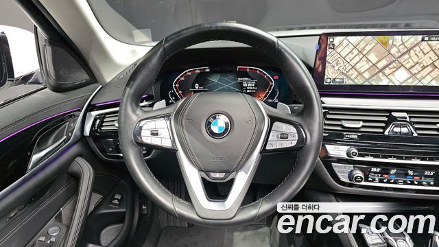 BMW 5-Series 530i Luxury