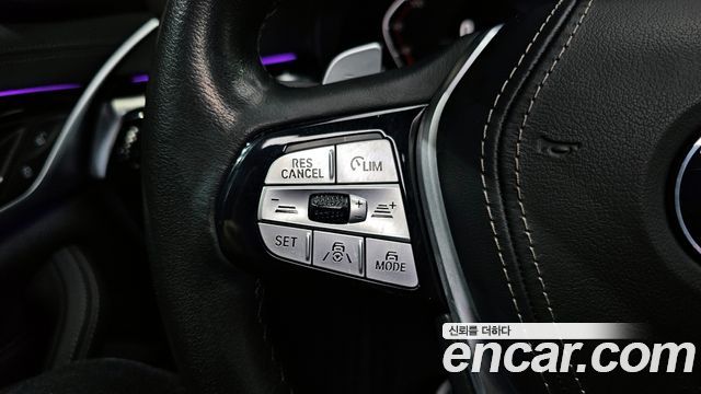 BMW 5-Series 530i Luxury