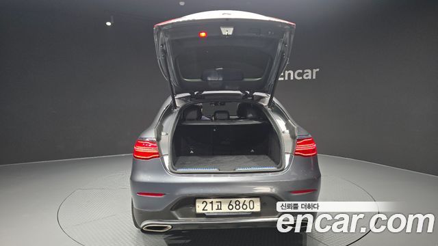 Mercedes-Benz GLC-Class GLC300 4MATIC AMG Line Coupe
