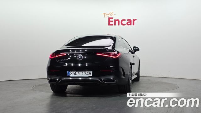 Mercedes-Benz CLE-Class CLE200 Coupe