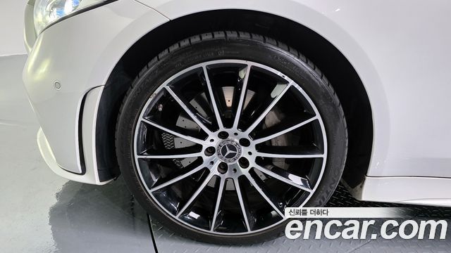 Mercedes-Benz CLS-Class CLS450 4MATIC AMG Line