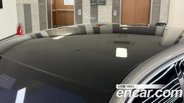 BMW 7-Series 740i xDrive M Sport