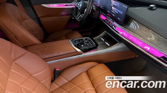 BMW 7-Series 740i xDrive M Sport