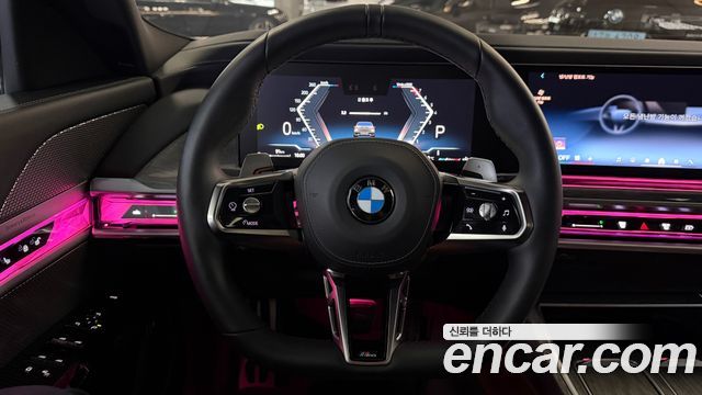 BMW 7-Series 740i xDrive M Sport