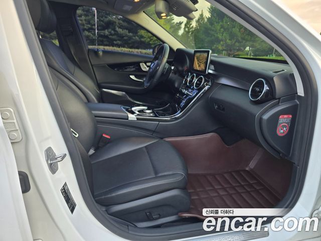 Mercedes-Benz C-Class C200