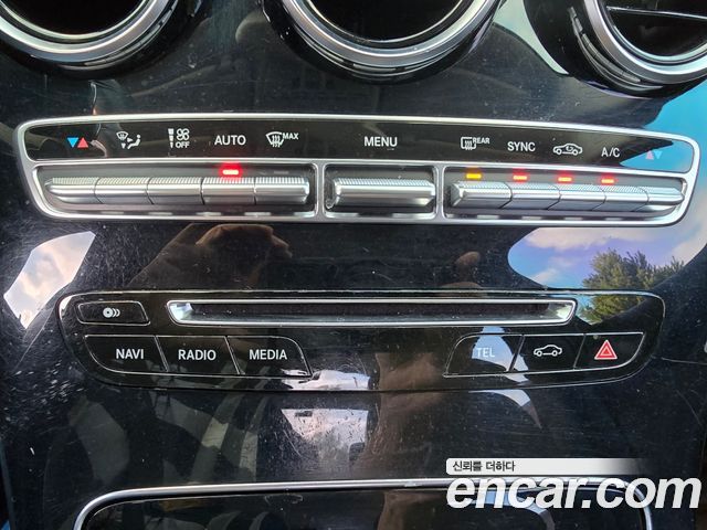 Mercedes-Benz C-Class C200