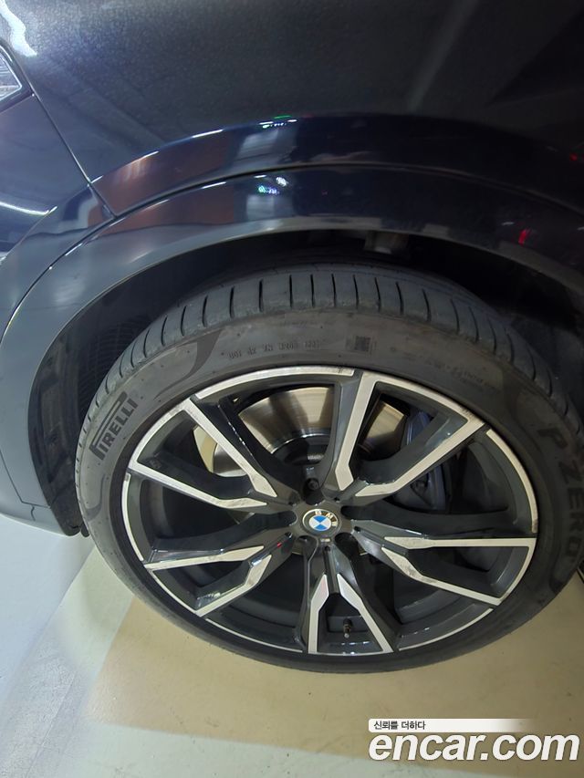 BMW X7 xDrive 40i M Sport 6STR