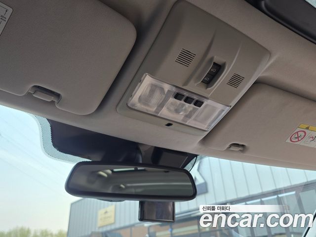Land Rover Discovery 3.0 SDV6 SE