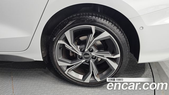 Audi A3 40 TFSI Premium