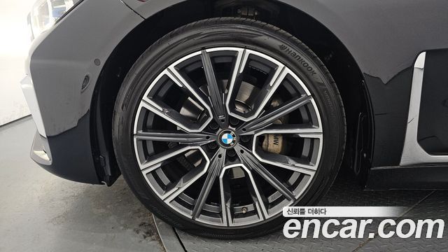 BMW 7-Series 730d xDrive M Sport